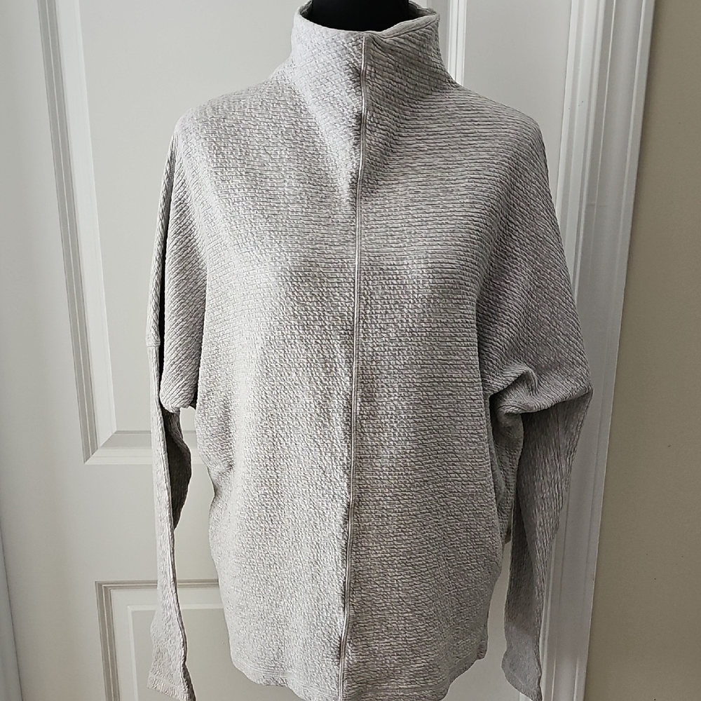 221. Lululemon Along the Way Mock Neck Pullover